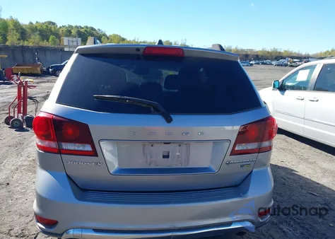 2019 Dodge Journey Crossroad from USA, damaged, VIN 3C4PDCGG0KT773547